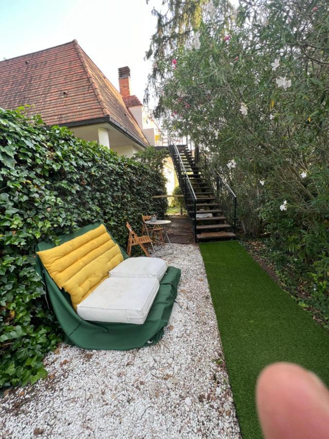 Apartamento Abierto Con Patio Matadepera Exteriör bild