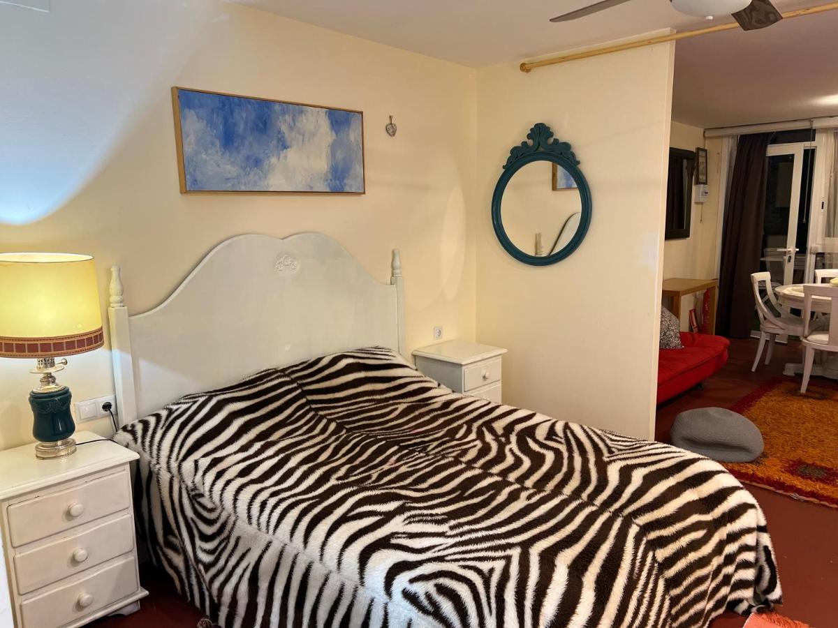 Apartamento Abierto Con Patio Matadepera Exteriör bild